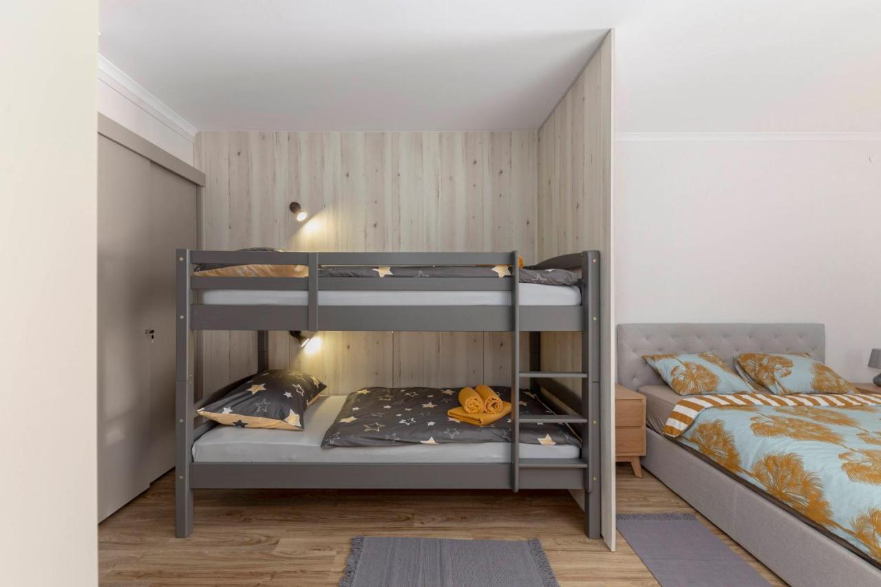 בוהין Apartments Ribnica מראה חיצוני תמונה